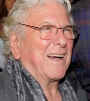 Το τελευταίο αντίο στον Κώστα Βουτσά